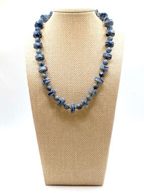 Vintage Sarah Coventry Blue White Marbled Beaded Necklace Chunky Swirl Retro